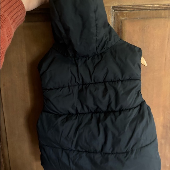 Zara Kids Toddler Black Hooded Puffer Vest - Picture 5 of 6